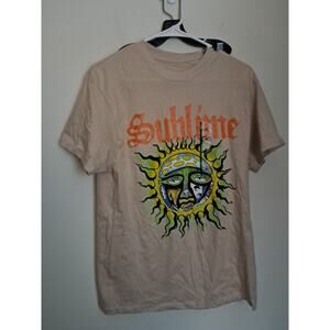 Sublime Mens Short Sleeved T-shirt Tan Colored With Graphic Design size Medium